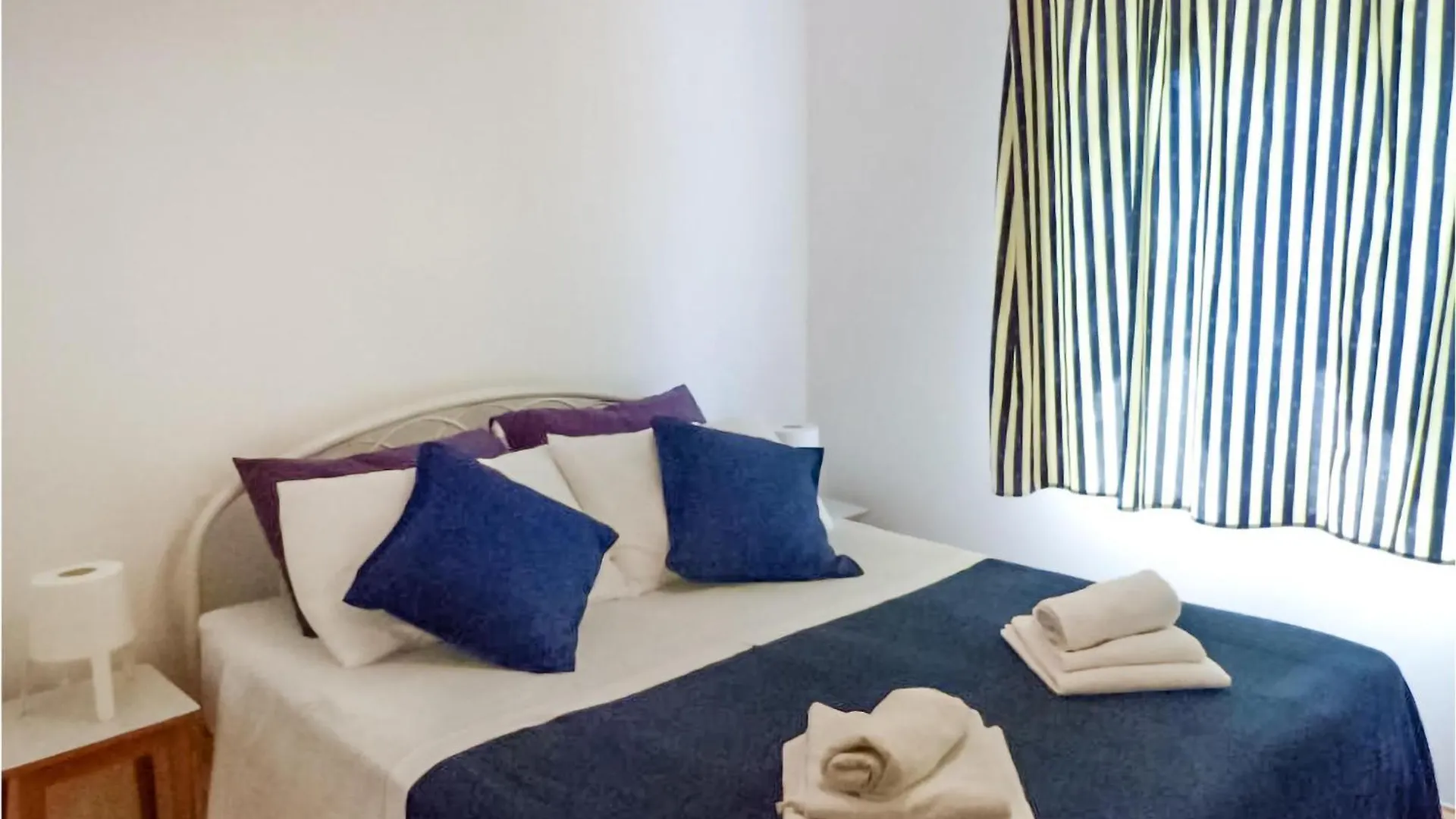 3 Bedroom Beautiful Home In Debeljak